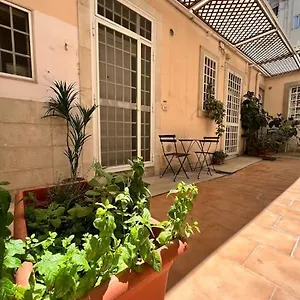 Apartamento Interno 2 Il Giardino Segreto Centro, Bari